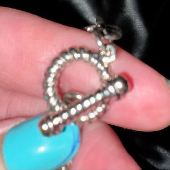 Timeless Pearl Statement 🤍 - Picture 2 of 2